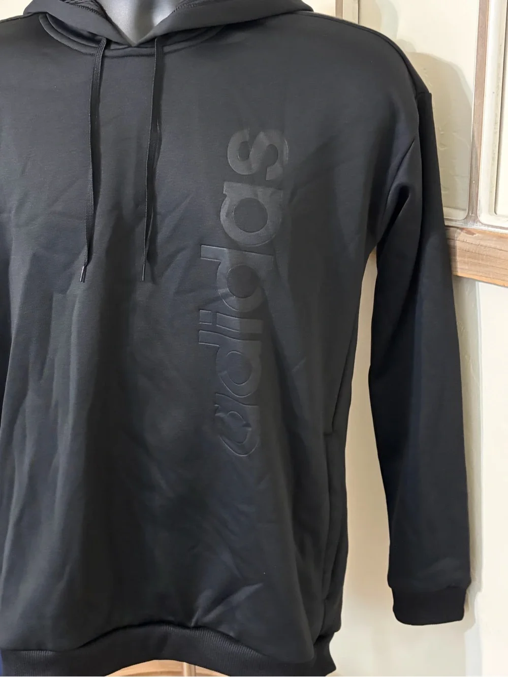 adidas Men's NWOT Black Logo Pullover Hoodie